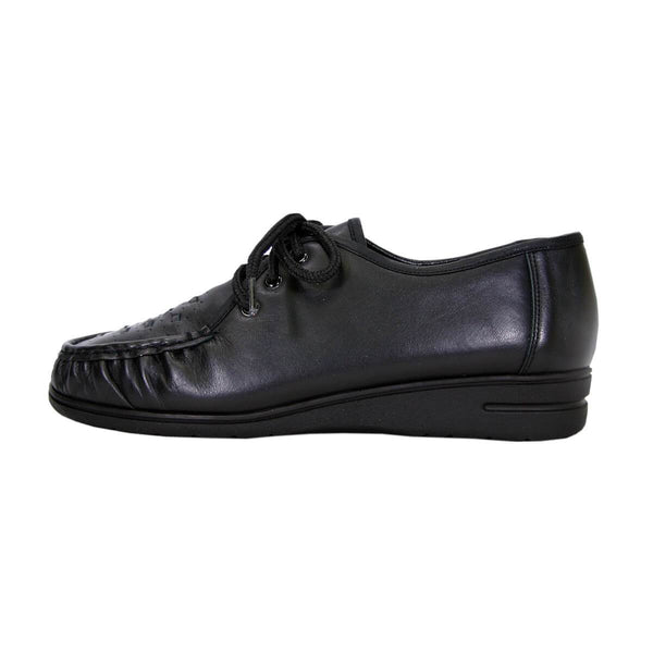 24 HOUR COMFORT Mei Women's Wide Width Leather Shoes