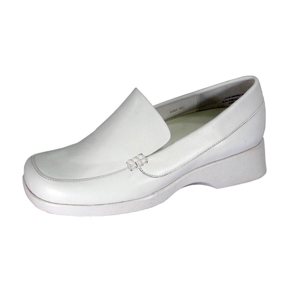 24 HOUR COMFORT Thelma Women's Wide Width Leather Slip-On Shoes