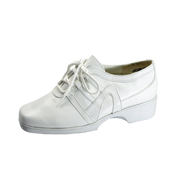 24 HOUR COMFORT Carmel Women's Wide Width Leather Lace-Up Shoes