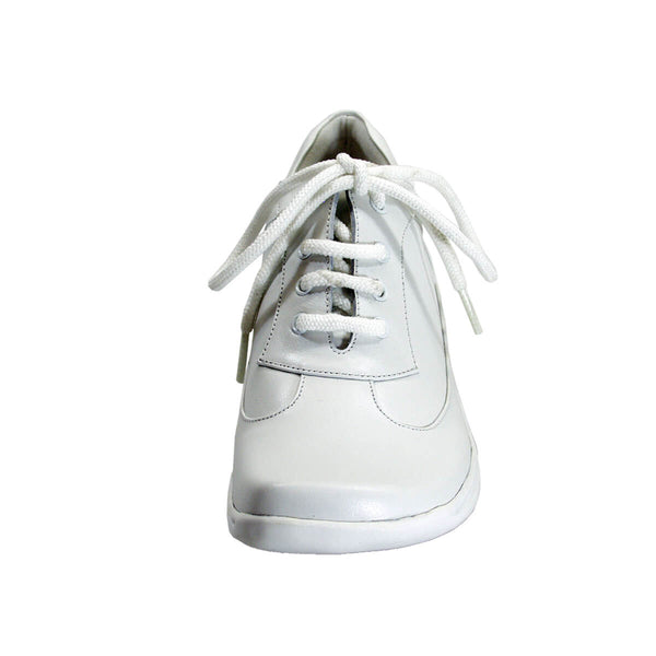 24 HOUR COMFORT Maja Women's Wide Width Leather Oxfords