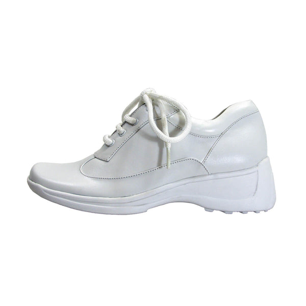 24 HOUR COMFORT Maja Women's Wide Width Leather Oxfords