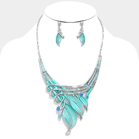 Rhythmical Ombre Feather Necklace