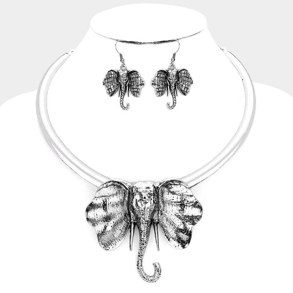 Metal Elephant Accented Necklace