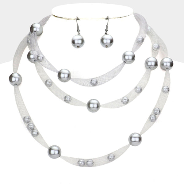 Pearl Accented Triple Layered Mesh Bib Necklace