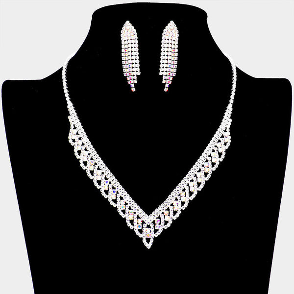 Bubble Stone Detailed Rhinestone Necklace