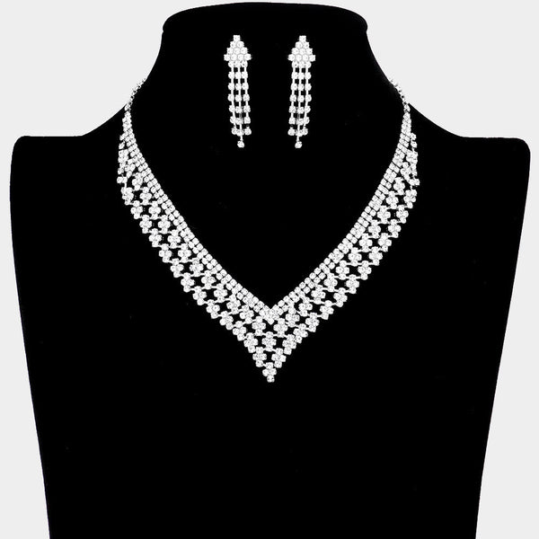 Glamorous Rhinestone V-shape Collar Necklace