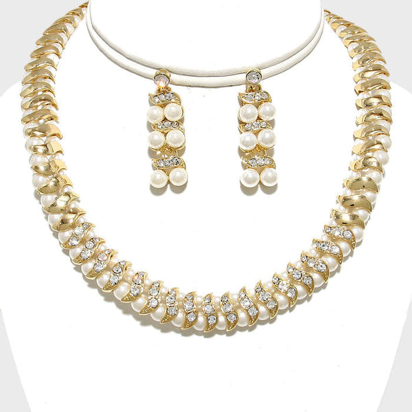 Pearl Strand Rhinestone Necklace